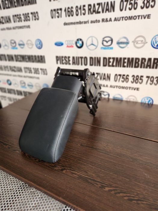 Capac Cotiera Audi A5 Piele Neagra Dezmembrez Audi A5 8T 2.7 Tdi Euro 5 Motor CGKA Cutie Automata M