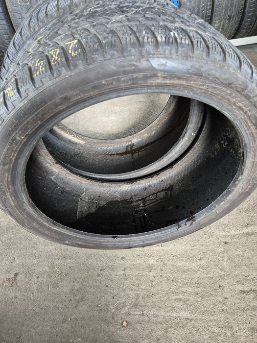 285/35R22 Pirelli