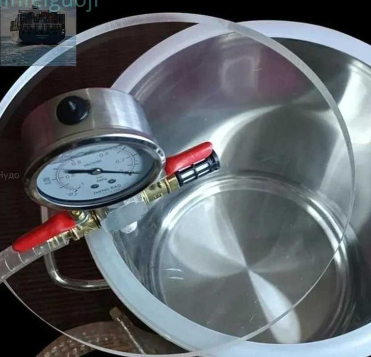 Вакуумная камера для дегазации