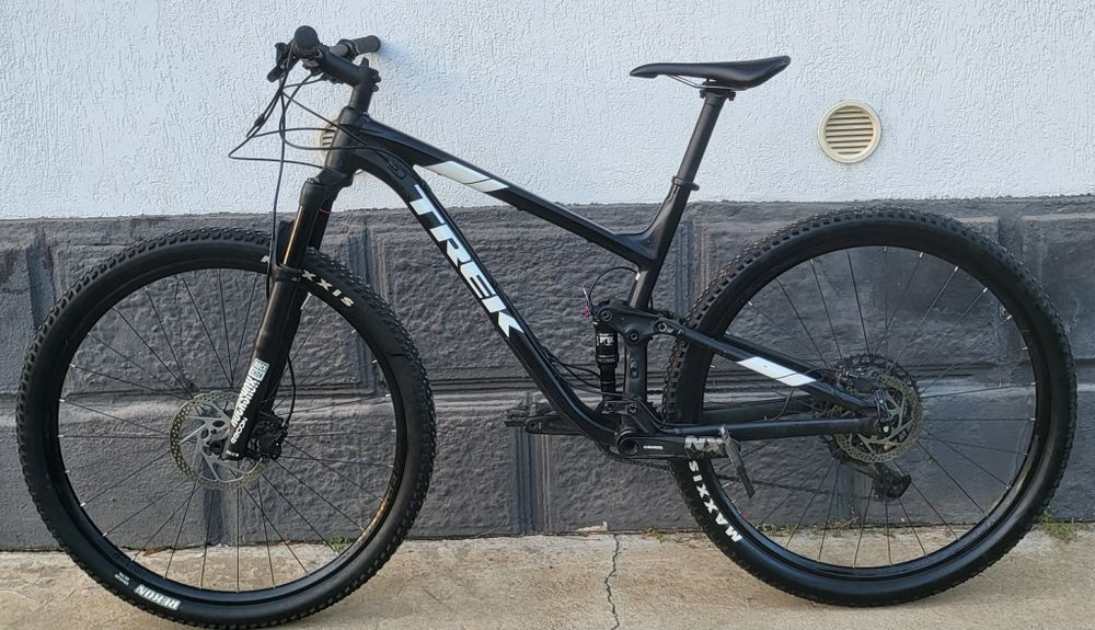 Vand full suspension trek top fuel