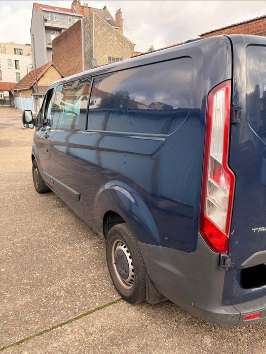 Camioneta 6 locuri Ford Transit Custom