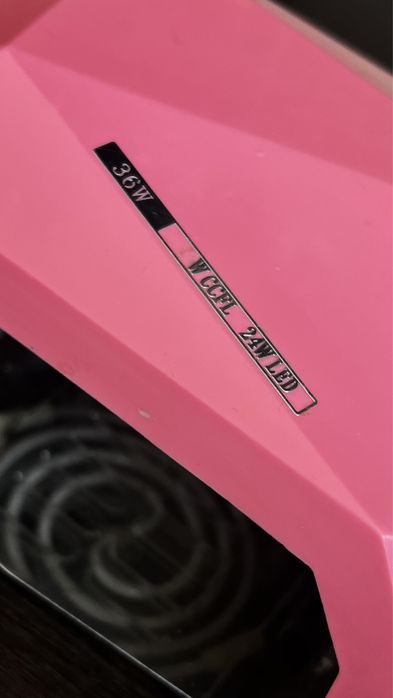 Продам лампу для маникюра