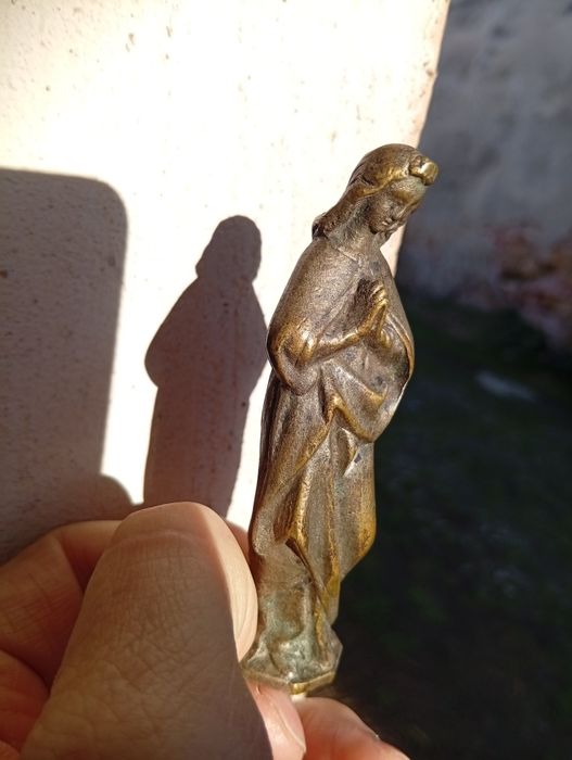 Statueta  turnata Maria artizanal