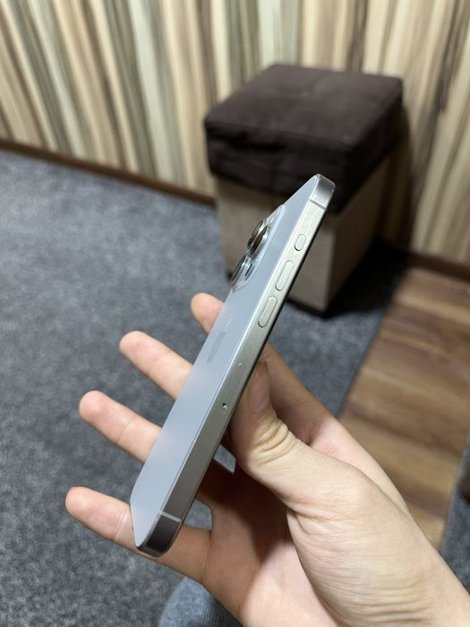 Ideal holatagi 15 pro sotiladi