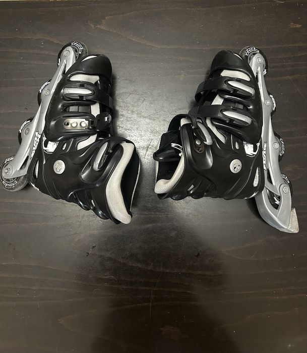 Ролери + пълна екипировка за защита – в отлично състояние!