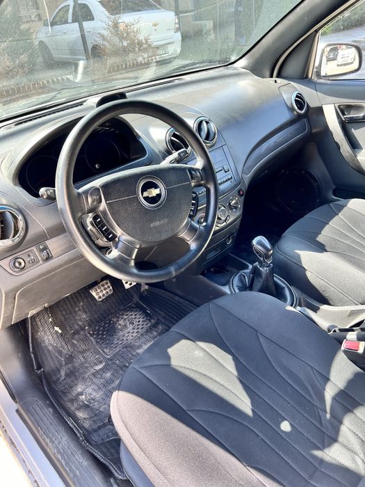 Продам нексию 3 автомат можно на выкуп