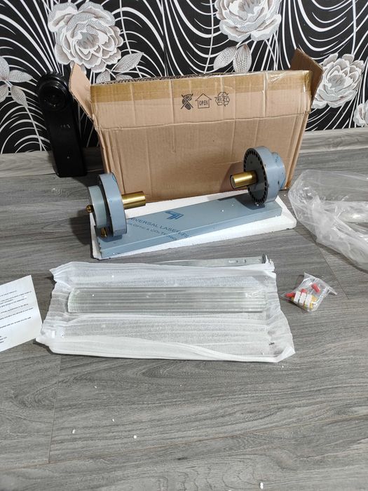 ПРОМО ! GOLD Луксозна стенна лампа с кристални абажури !