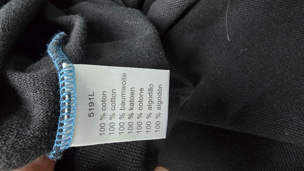 LACOSTE  мъжка тениска с якичка L-XL размер