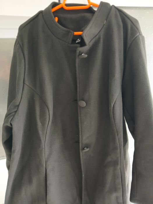 Palton nou  mărime mare