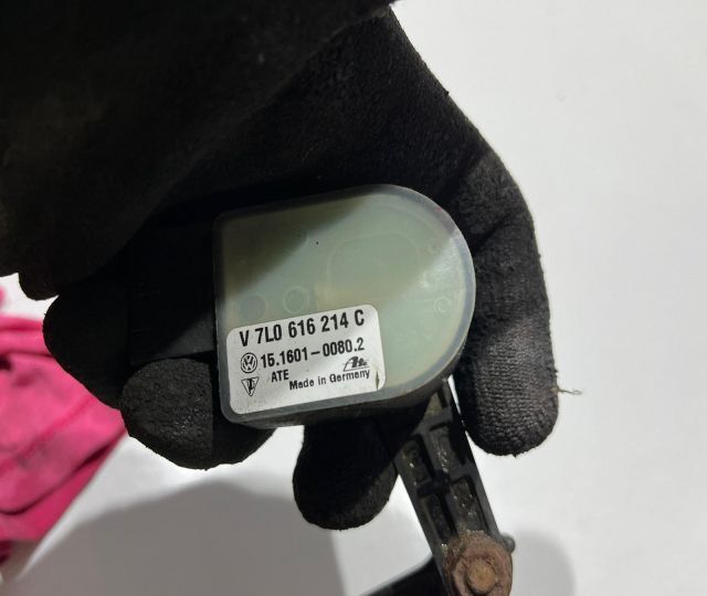 Senzor nivel balast xenon dreapta fata  7L0616214C Volkswagen VW Toua