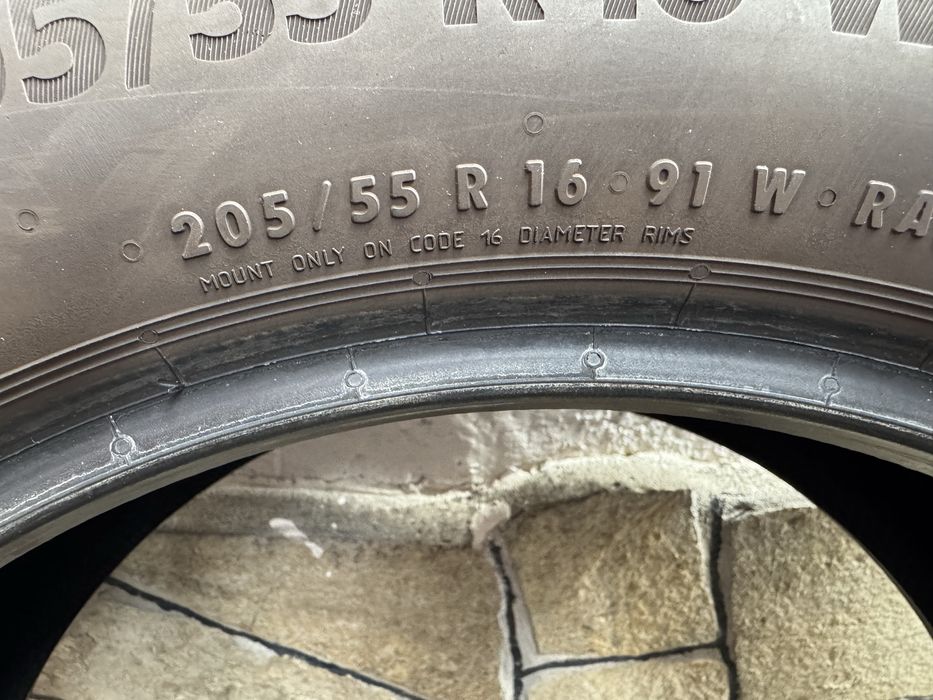 Автомобилни гуми 205 55 16 Continental