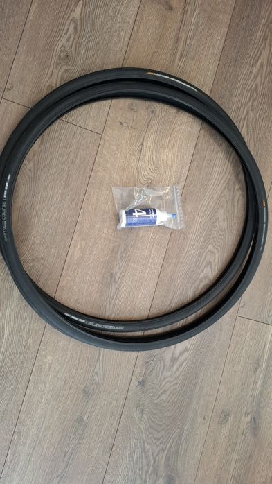 Гуми Giant 700/25c