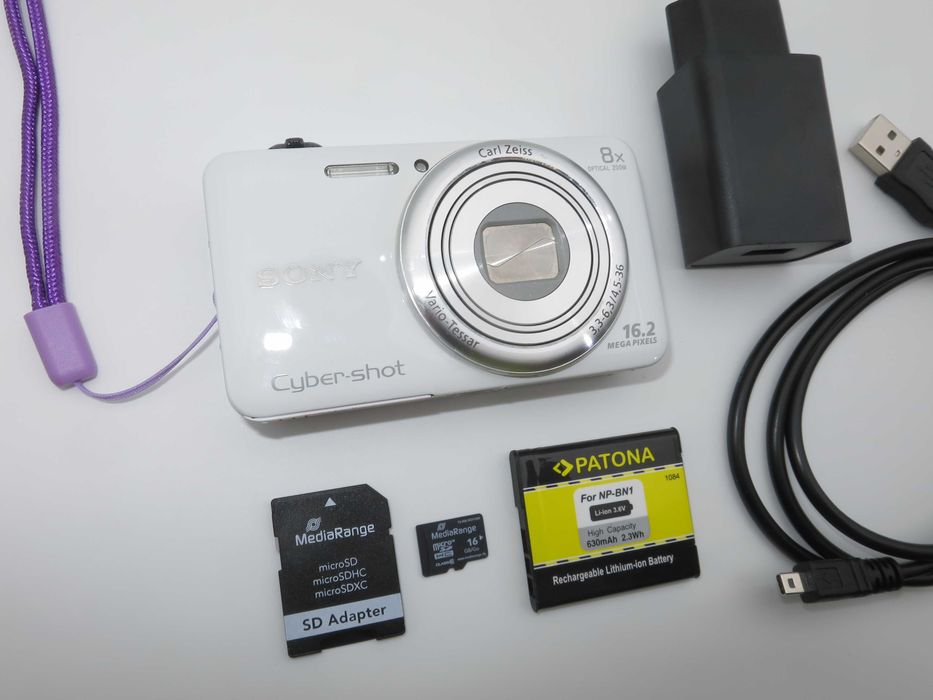 Sony Cyber-Shot WX80 ултра компактен цифров фотоапарат, дигитална камера в елегантен бял цвят, FULL-HD, 16MP, 8х оптичен зум, снима и работи отлично!