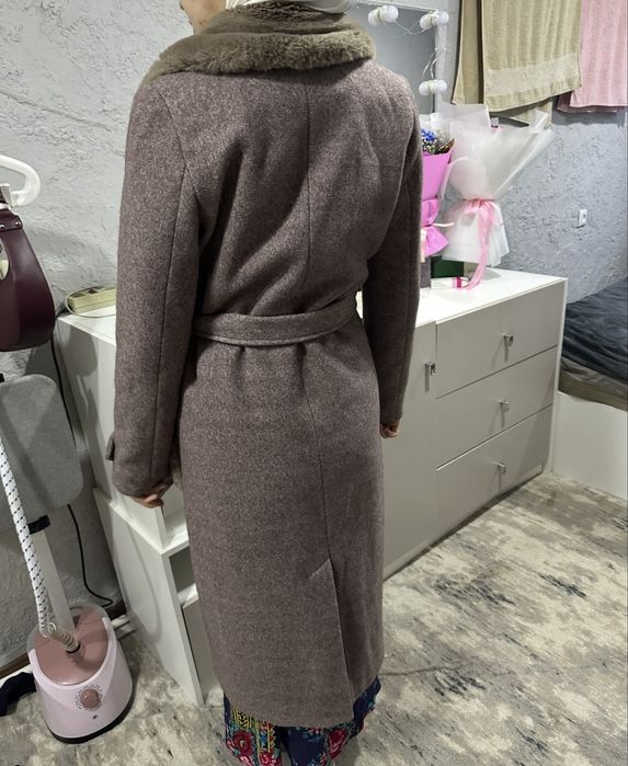 Продам зимнее пальто