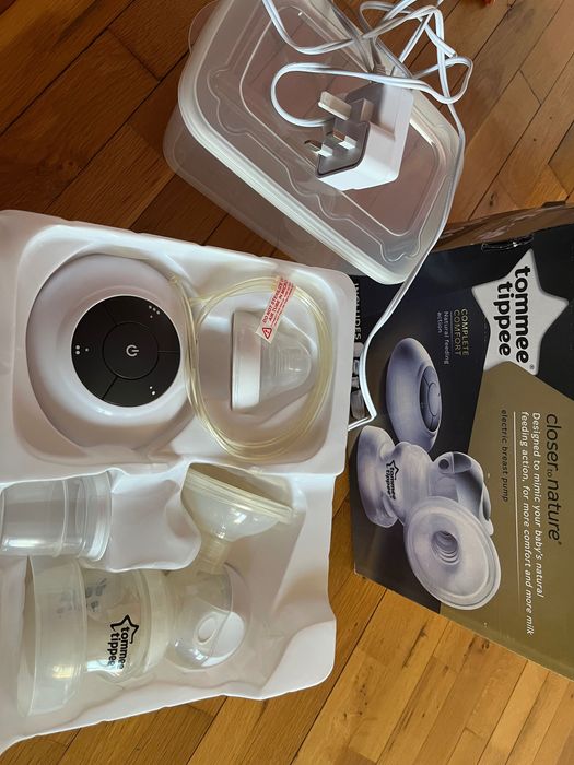 Помпа за кърма tommee tippee