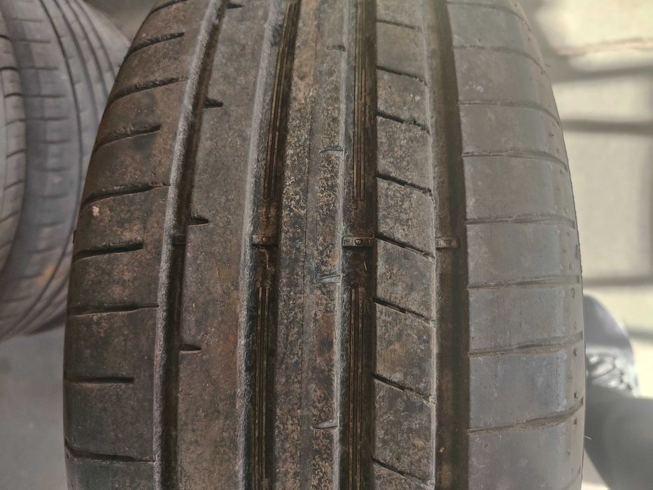 2бр. летни гуми 225/45/17 Dunlop