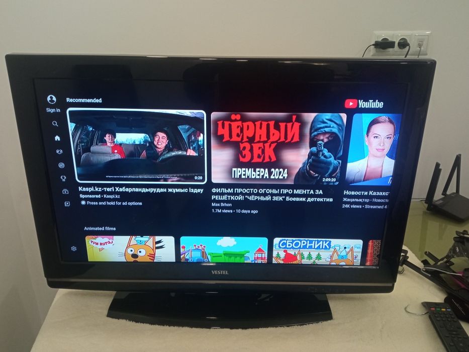 Смарт телевизор Vestel 81 см WiFi YouTube