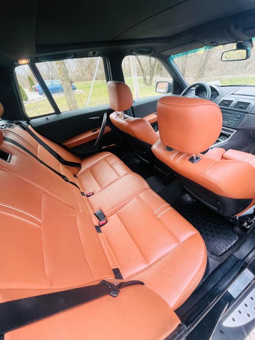 Vând BMW x3 e83 d