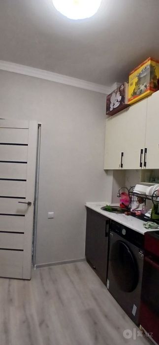 Dom sotiladi yangi yol gulbaxorda