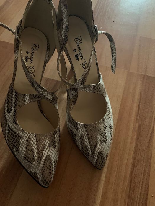 Pantofi piele naturala marime 40