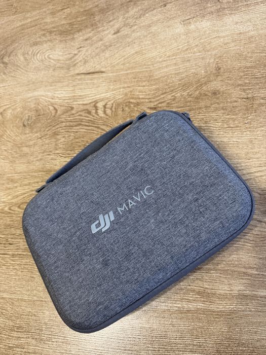 Дрон квадрокоптер DJI MAVIC