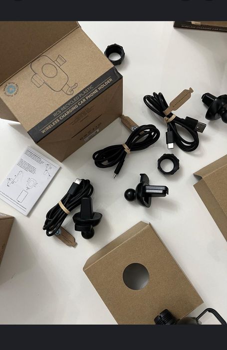 Suport auto telefon cu incarcare wireless 10 w