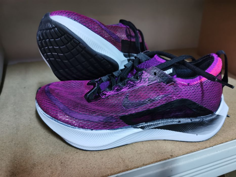 Vând adidași Nike mărime 38 noi