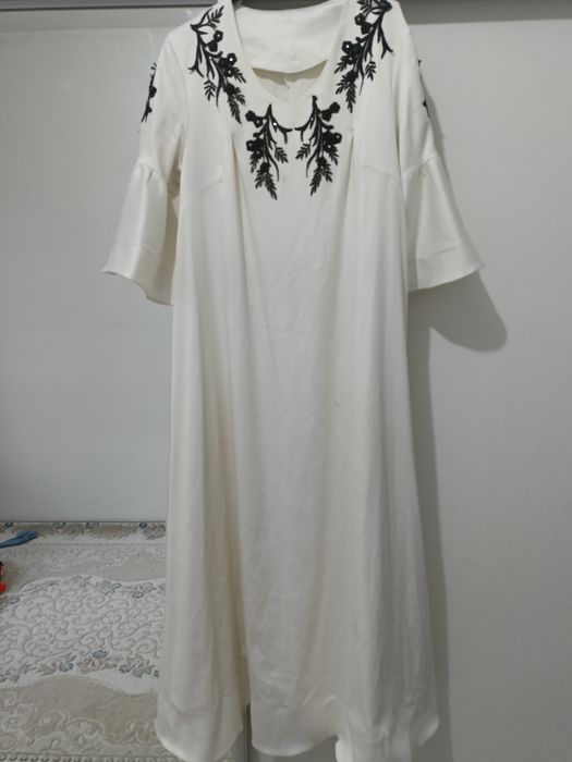 продам платья по 3000