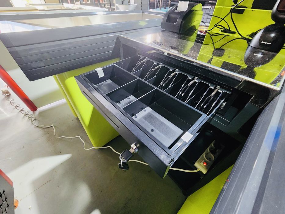 Кассовые стеллажи , прикассовые стелажи , Ғазна стилаж , stilaj