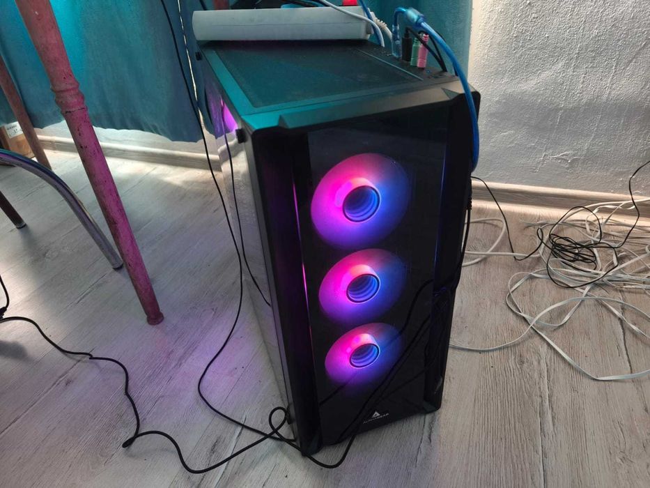 PC Gaming High-End - Intel i5 12400f + RTX 4070 - 32 GB ram - 1tb SSD.