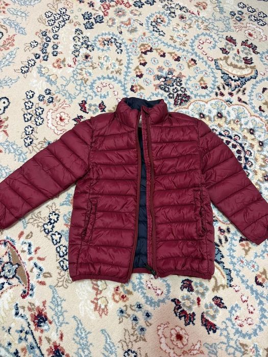 Продам детские куртки