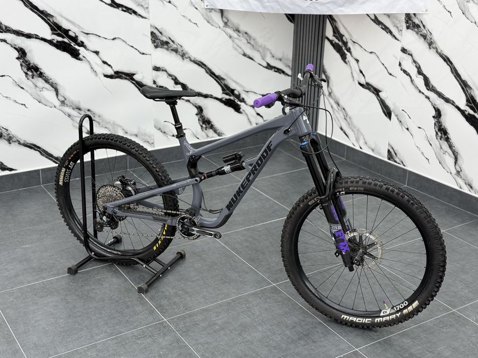 Nukeproof Mega 275 Comp M размер 27.5 цола 1х12 Shimano XT