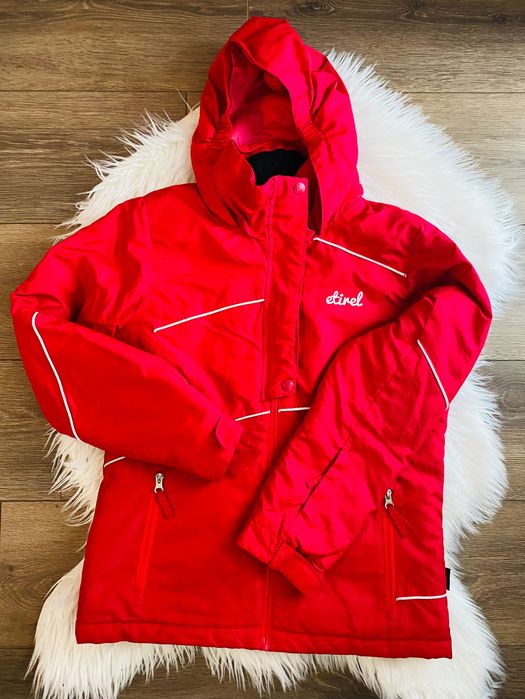 НАМАЛЕНО дамско ски яке