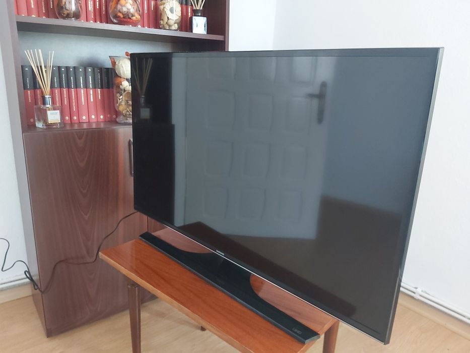 Televizor Samsung EU 40JU6440W led 4K
