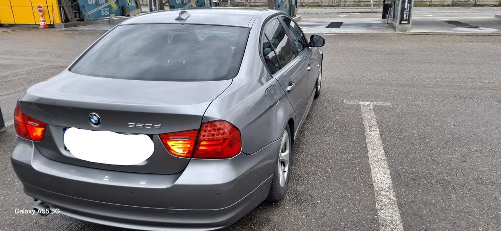 Vând BMW E90 2011 impecabil 177 CP