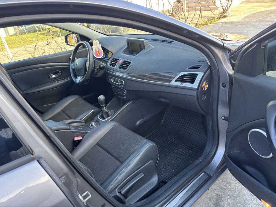 Volan piele comenzi renault megane 3  2013