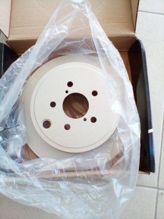 Дискове за СУБАРУ  к-т предни и задни  !