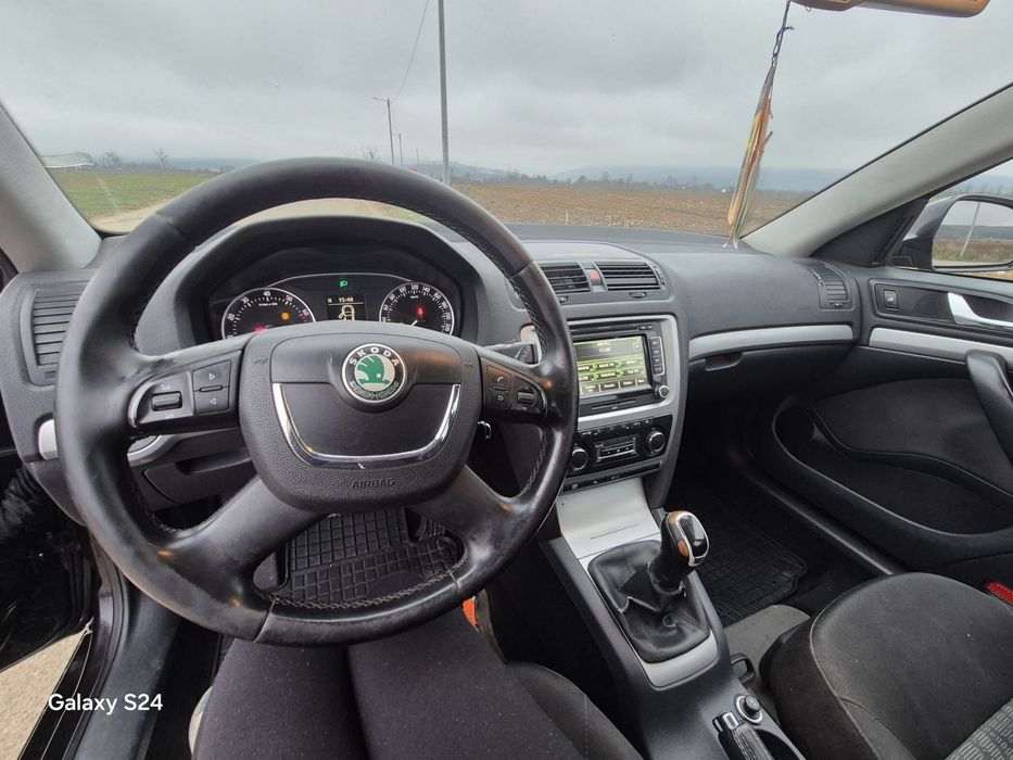 Bara fata Vw Passat B6 1.9 tdi BKC 105 cp 77 kw Vw Jetta cutie GQQ golf 5 octavia 2 audi a3 8p