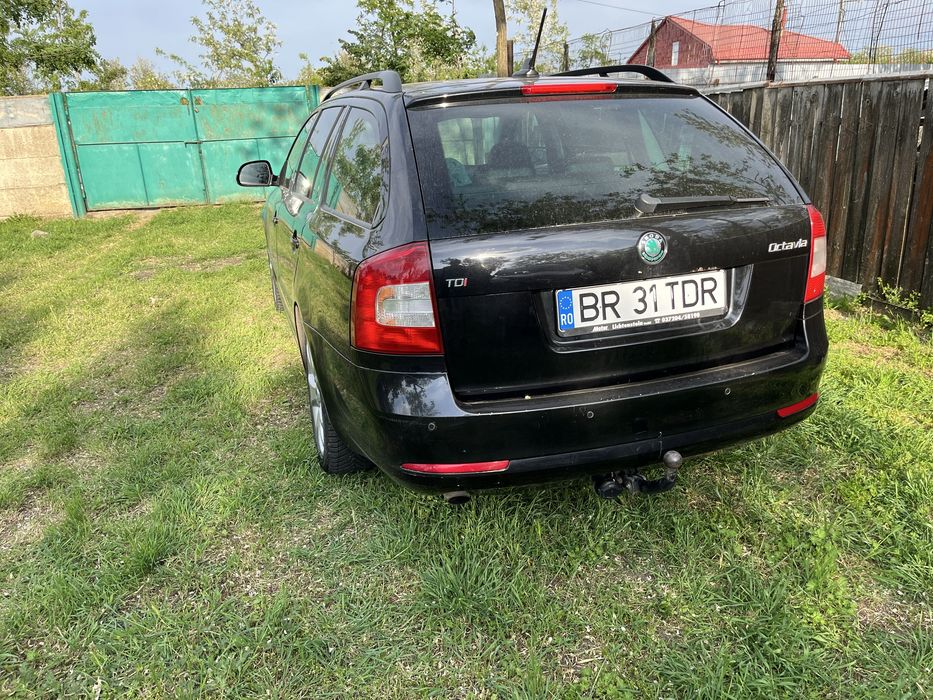 SKODA Octavia 2013 — imagine 3