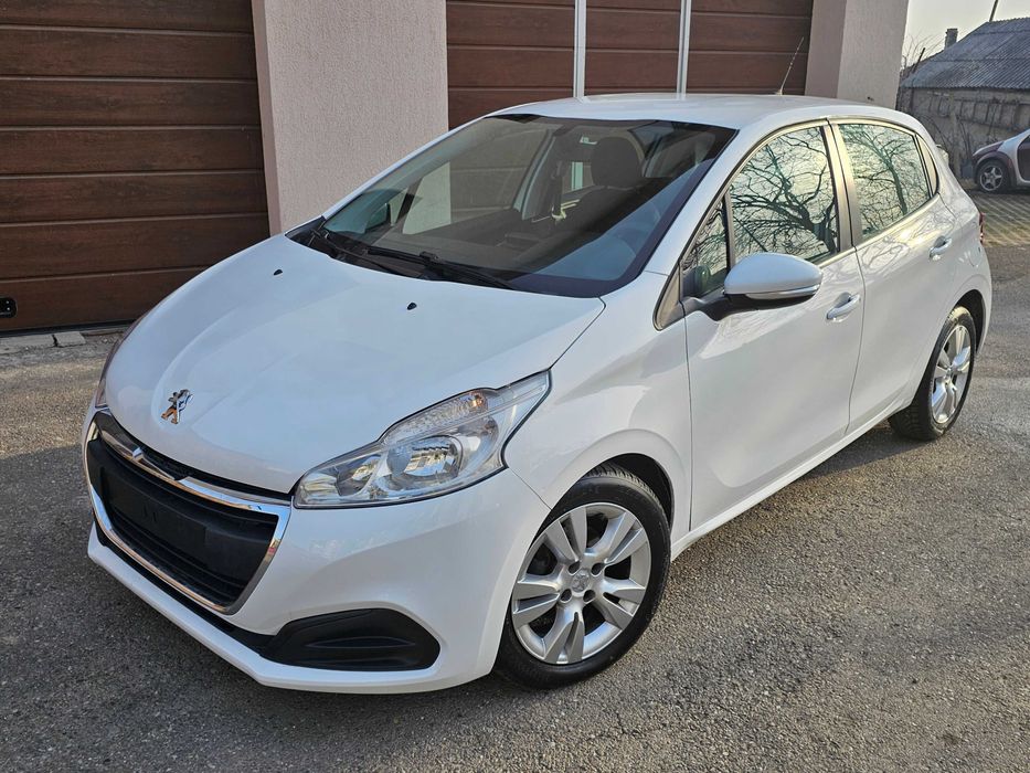 Peugeot 208 / 2020 / 1.5 Diesel / Euro 6 / 100 Cp / Kit Ambreiaj nou