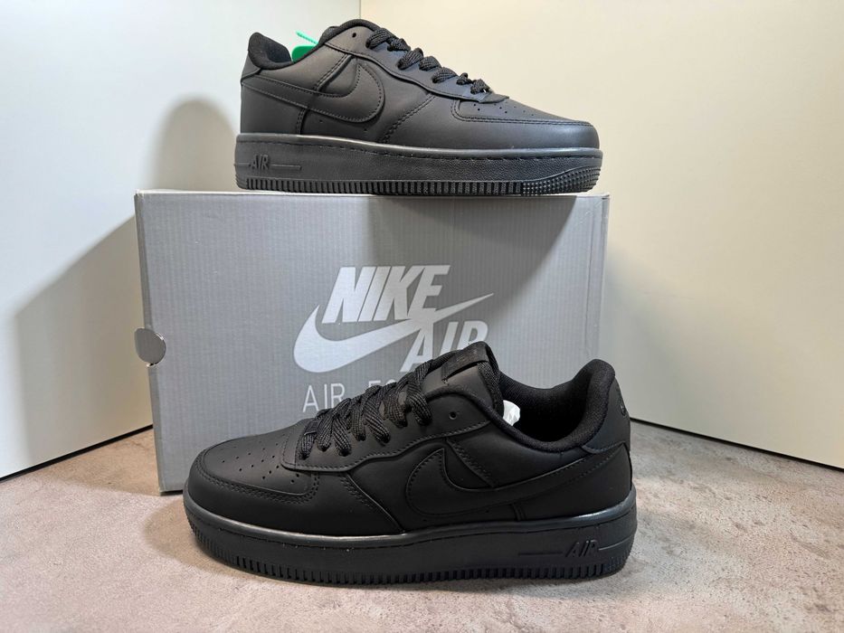 Adidasi NIKE AIR FORCE 1 low Black , Produs Nou - Full Box, Premium