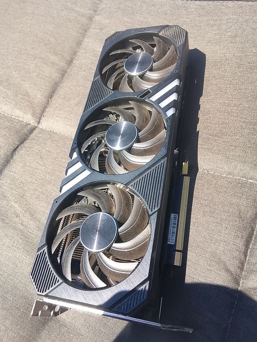 Видеокарта с пломбами (Аналог rtx 3070)