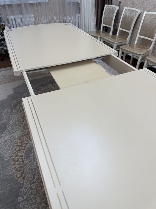 Продам стол и стулья