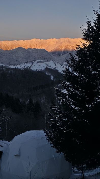 OPORTUNITATE Teren cu panoramă 360° – Drumul Carului (DN73), Moieciu