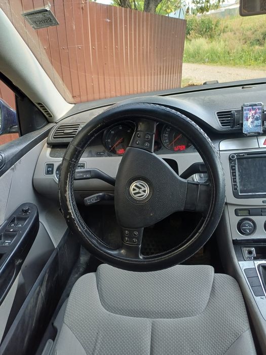 Volkswagen Passat B6 2.0 TDI • 2006 • Manual •