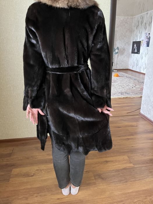 Шуба норковая с соболем