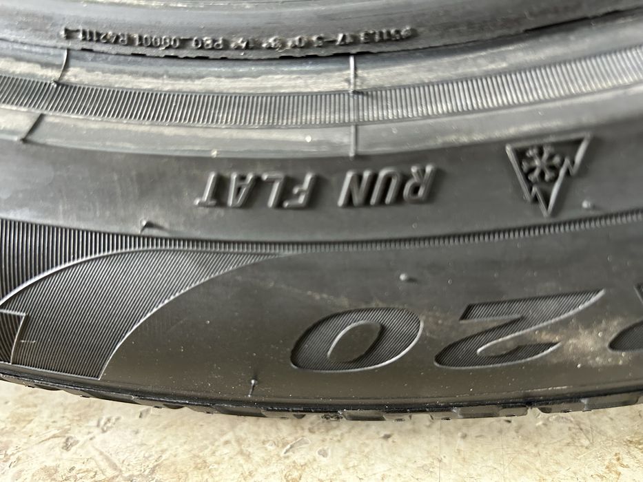 Гуми 305/40/20 Pirelli 2 бр Зимни Дот 2024