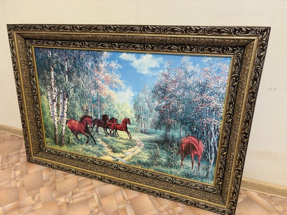 Продам картину лошадей