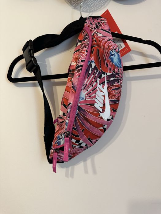 Borseta Nike Sportswear