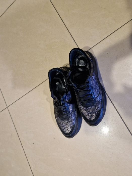 Дамски маратонки